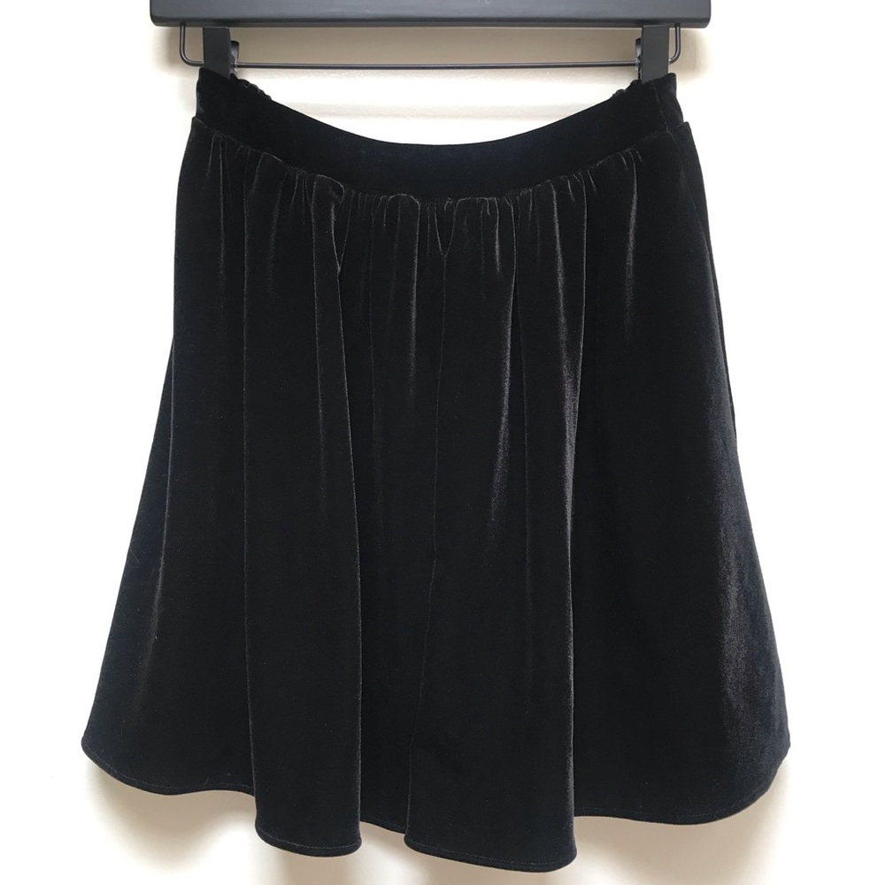 American Apparel Black Velvet Skirt